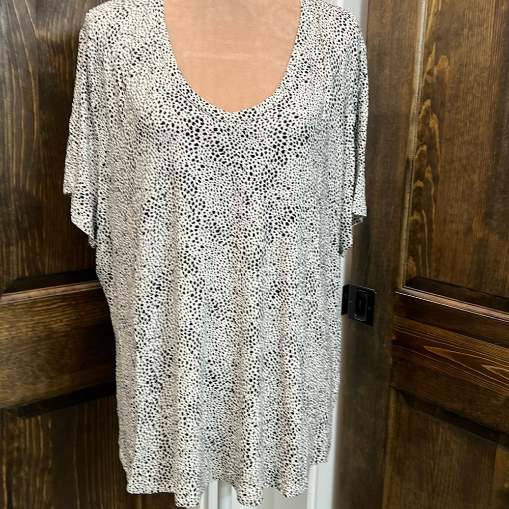 Luxe Tee